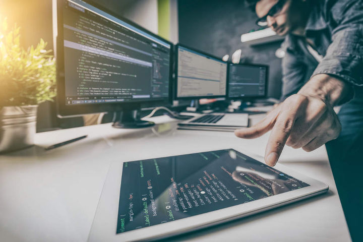 Software development, content & UX localization